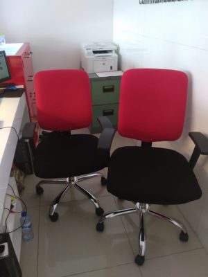 Kursi Kantor Informa Zach