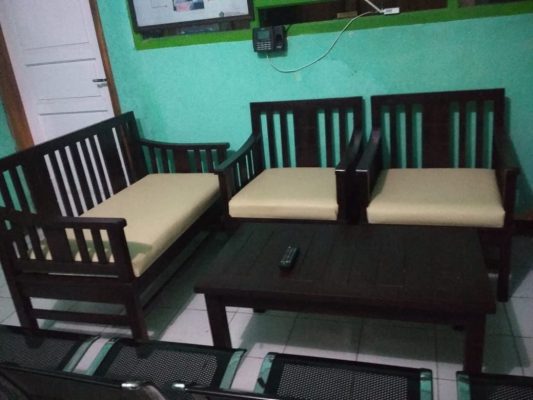 Sofa Tamu Kayu